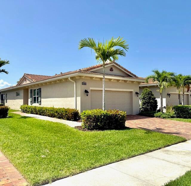 24040 SW FIRENZE Way, Port St. Lucie, Floride 34986, États-Unis