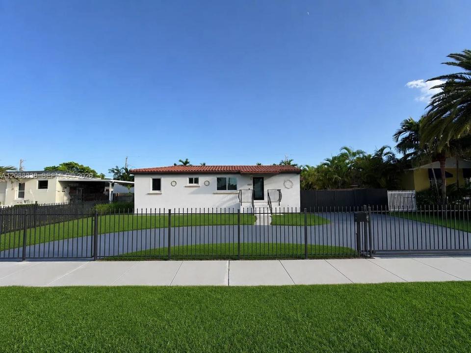 8260 SW 27th Ter, Miami, 플로리다 33155, 미국