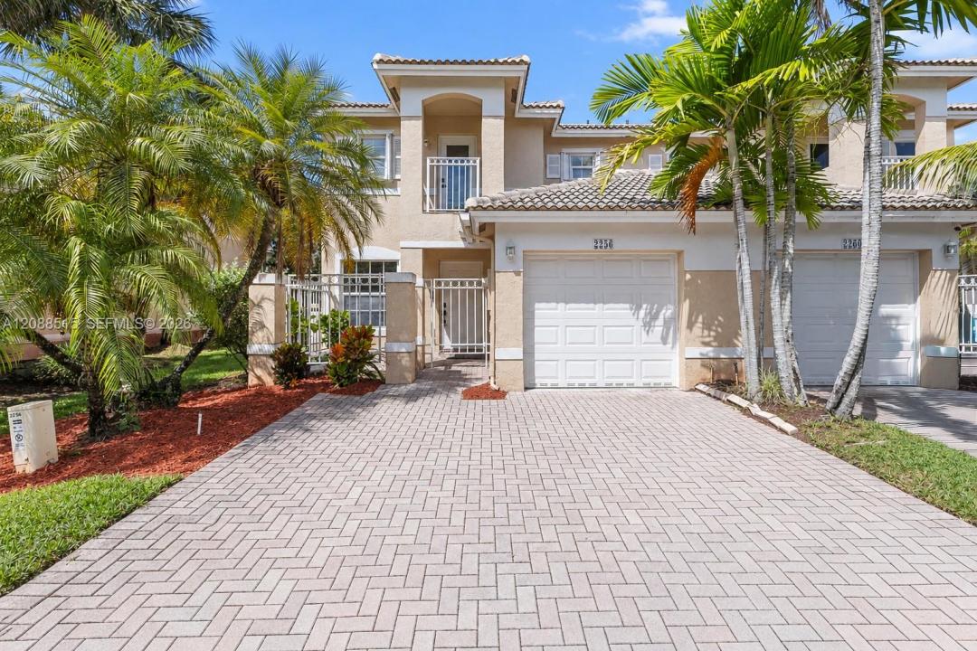 2256 NW 170th Ave 2256, Pembroke Pines, Floride 33028, États-Unis