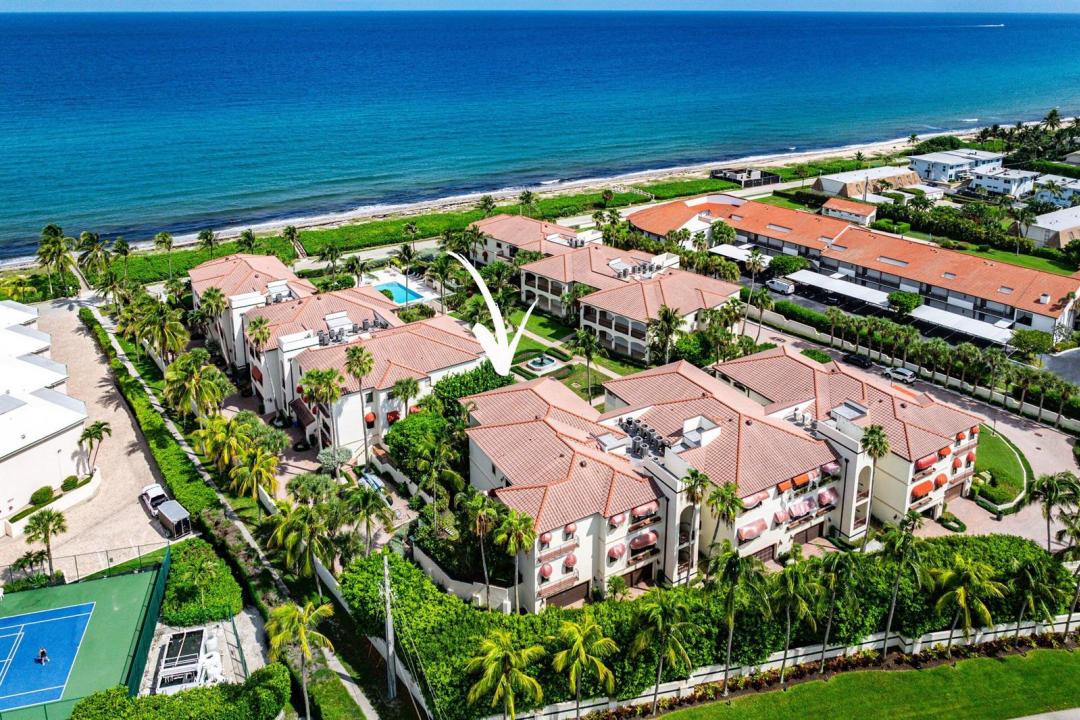 5841 N Ocean Boulevard F2, Ocean Ridge, Floryda 33435, USA