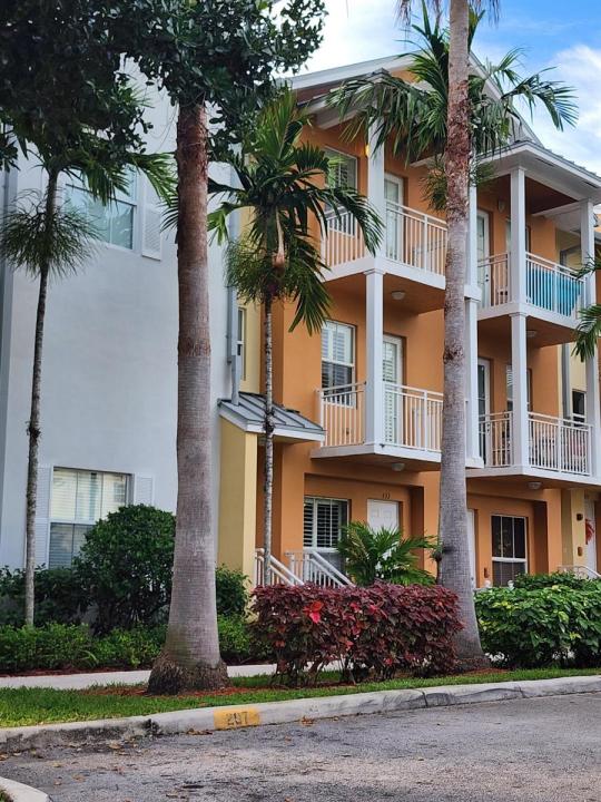 335 SW 13TH Terrace 335, Fort Lauderdale, Floride 33312, États-Unis