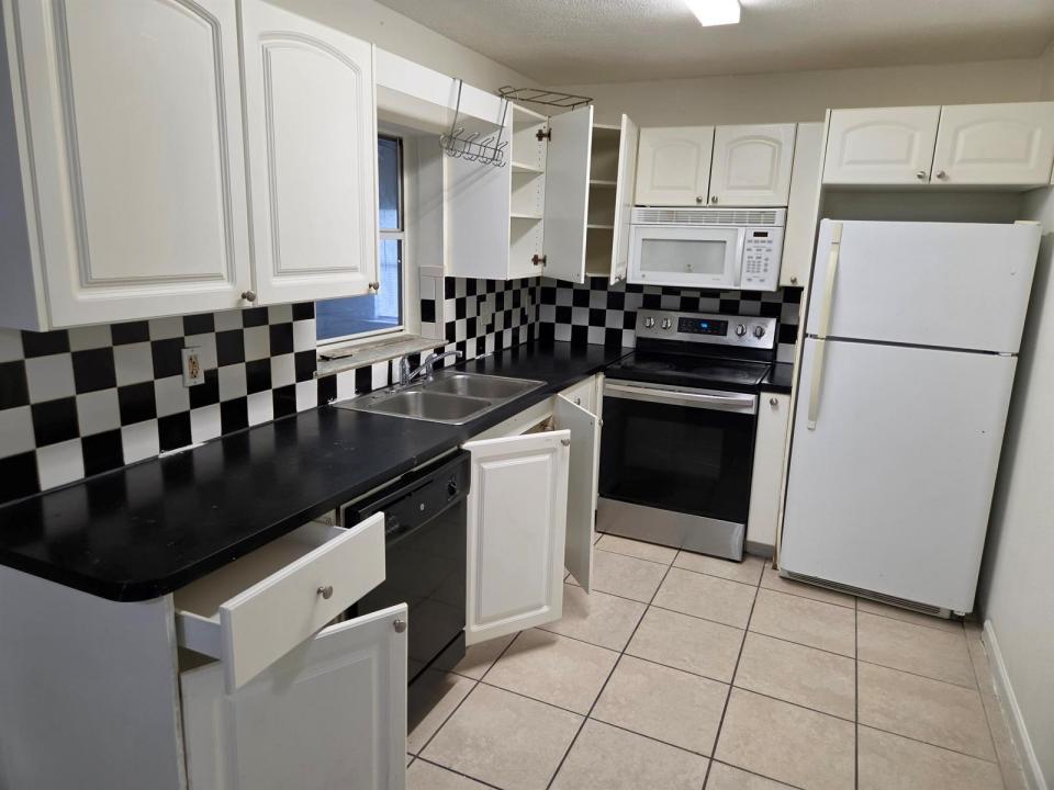 7002 SANTA CLARA Boulevard, Fort Pierce, Florida 34951, Stati Uniti