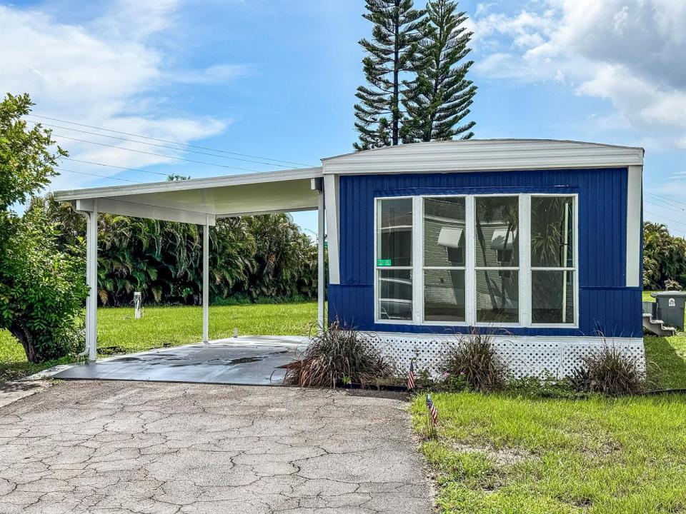 4022 68th N Street 826, Riviera Beach, Florida 33404, USA