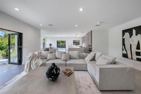 12790 SW 91st Ave -, Miami, Florida 33176, USA