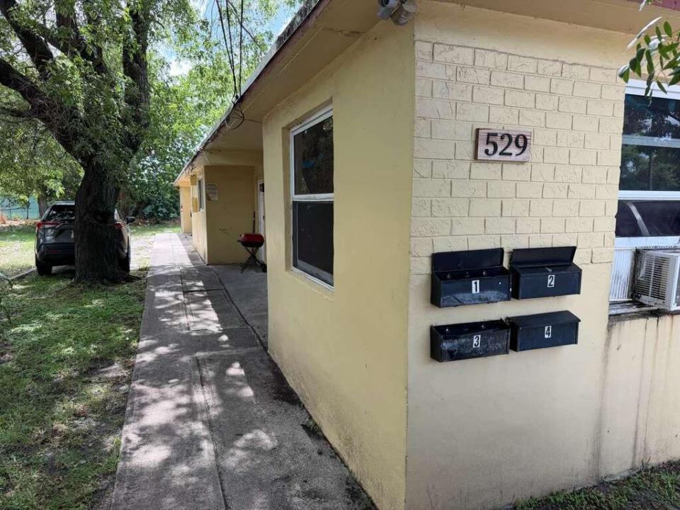 529 NW 8TH Avenue 3, Fort Lauderdale, Floride 33311, États-Unis