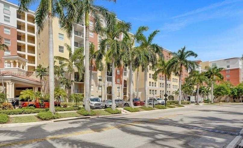 17100 N Bay Rd 1906, Sunny Isles Beach, Floride 33160, États-Unis