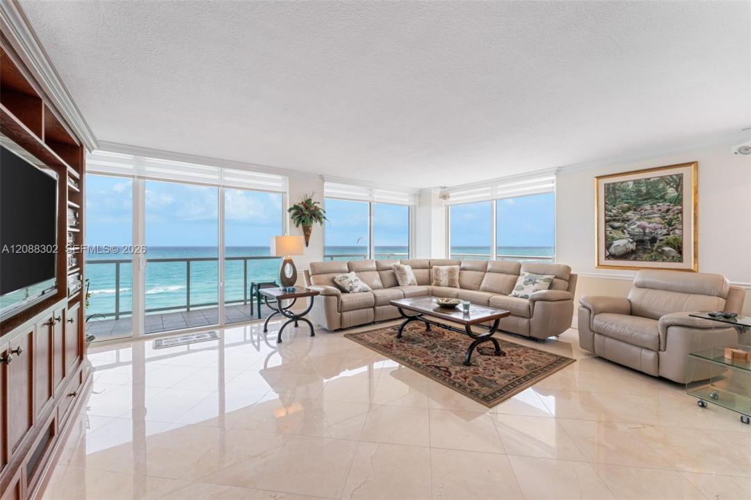 8855 Collins Ave 8J, Surfside, Florida 33154, HOA KỲ