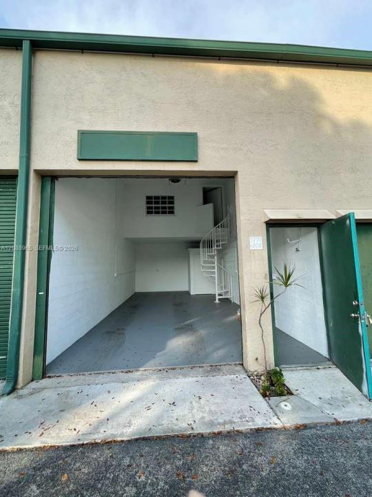 1771 Blount Rd 204, Pompano Beach, Floride 33069, États-Unis