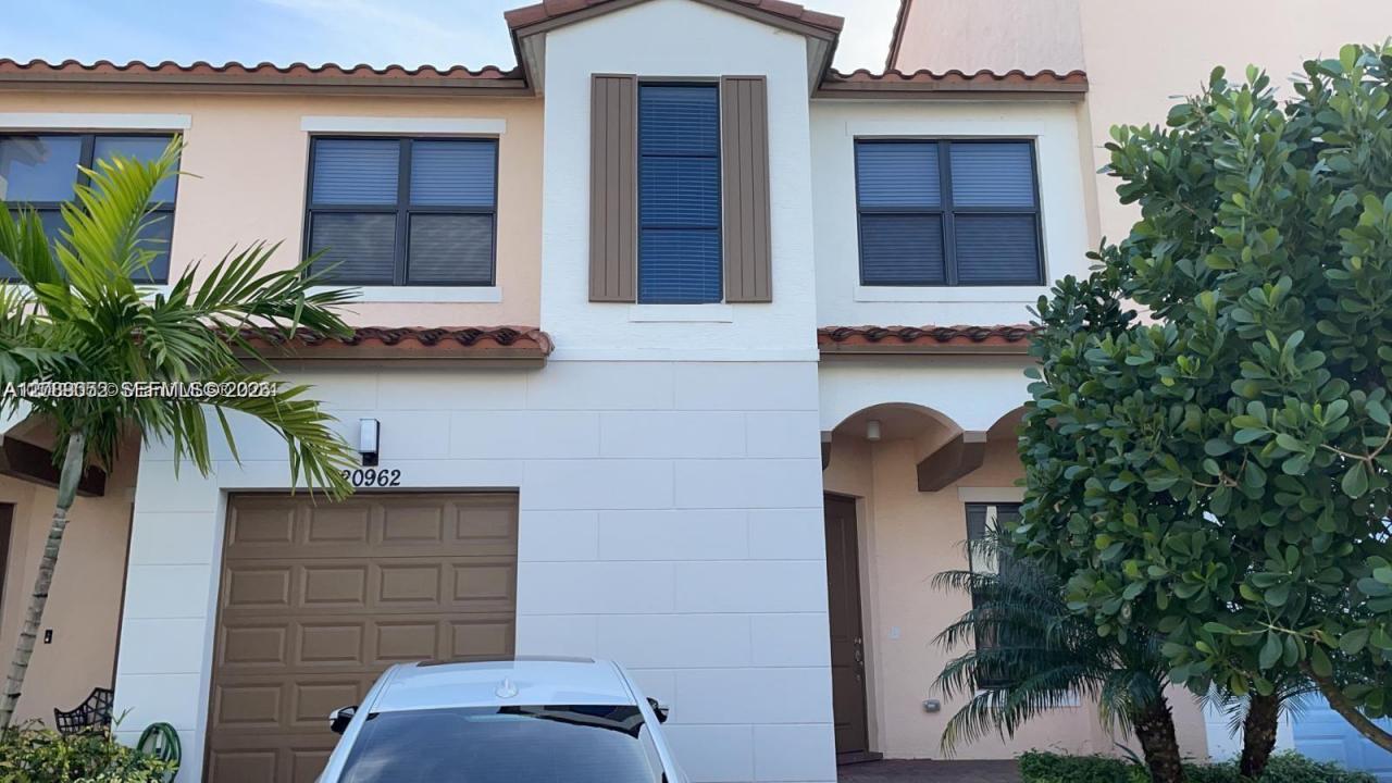 20962 NW 1st Dr 20962, Pembroke Pines, Florida 33029, USA