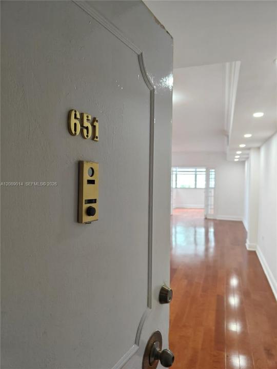 825 Brickell Bay Dr 651, Miami, Floride 33131, États-Unis