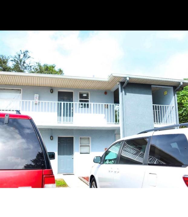 605 Ixoria Avenue Unit 21, Fort Pierce, Floride 34982, États-Unis