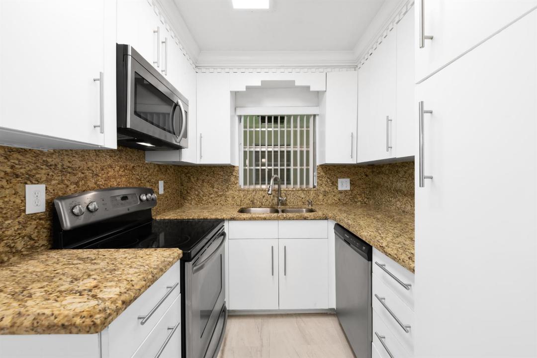 1231 NW 13th Street 470F, Boca Raton, Florida 33486, Stati Uniti