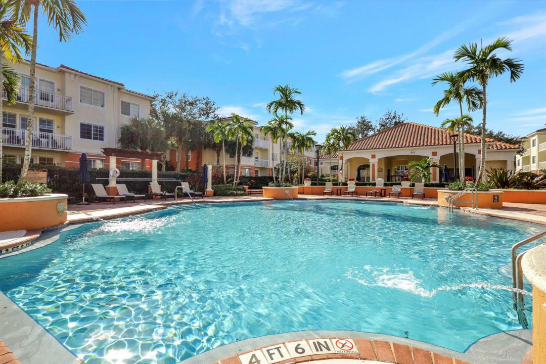 9873 Baywinds Drive 5302, West Palm Beach, Floride 33411, États-Unis