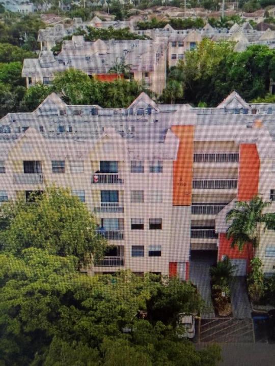 8160 GENEVA Court 314, Doral, Flórida 33166, Estados Unidos