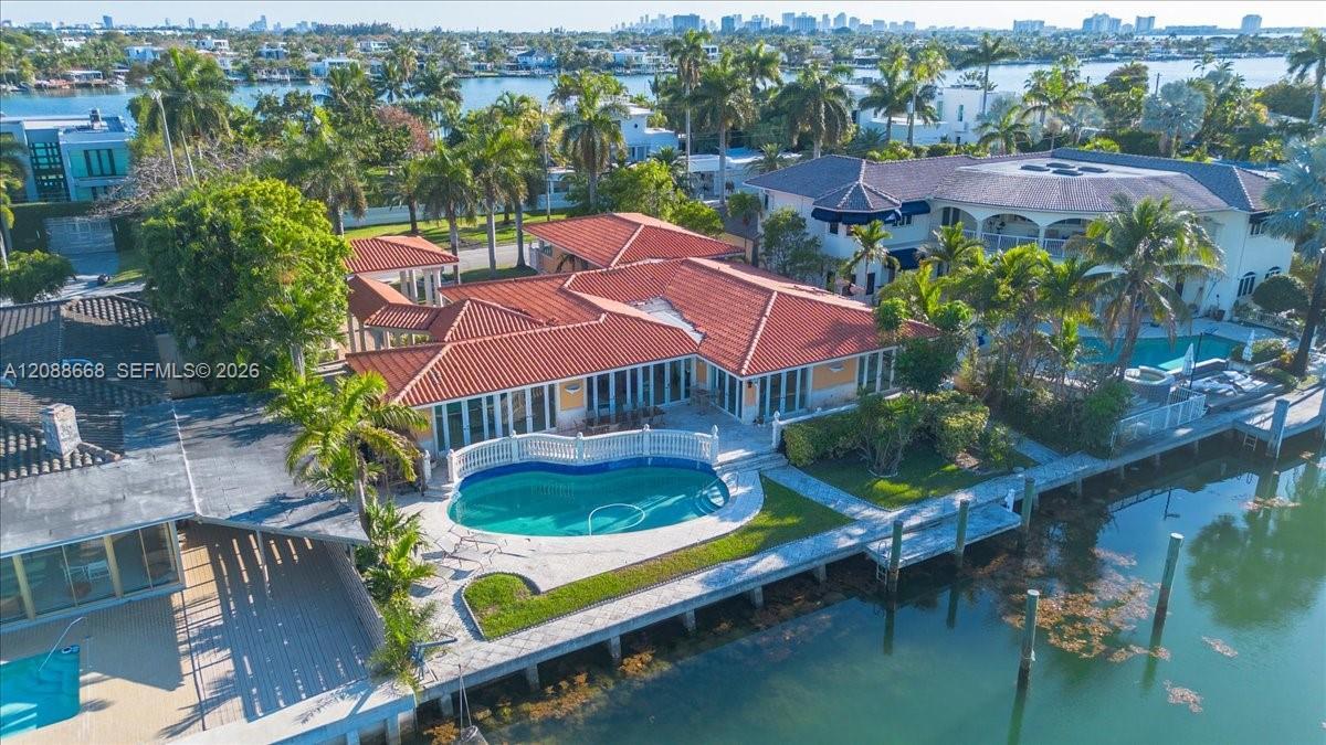1249 Biscaya Dr 1249, Surfside, Florida 33154, Stati Uniti
