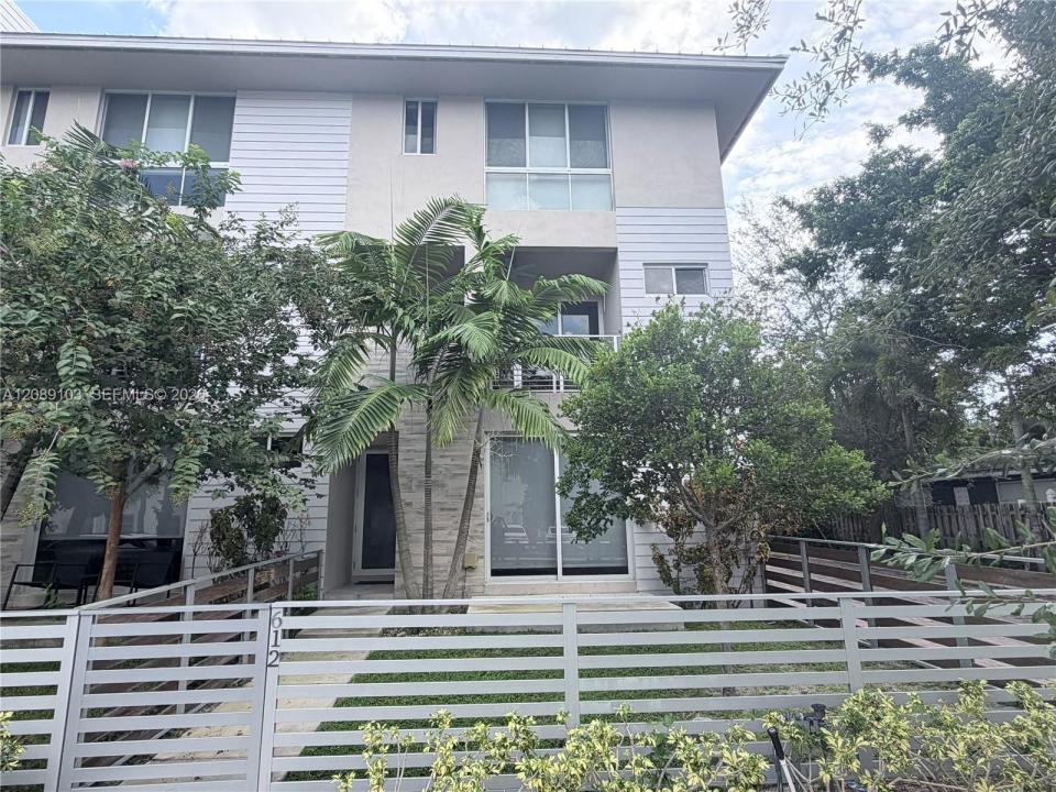 612 NE 12th Ave 612, Fort Lauderdale, Florida 33304, Stati Uniti