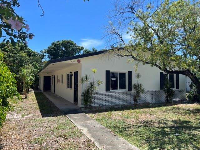 220 SE 22nd Avenue Unit 2, Pompano Beach, Florida 33062, Stati Uniti