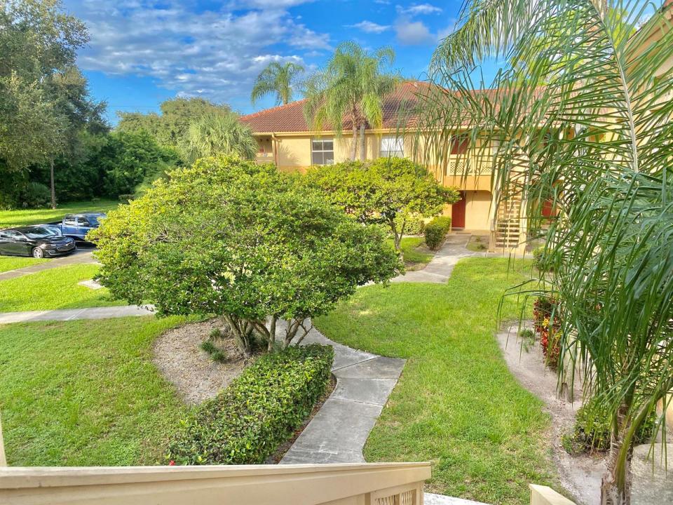 4799 VIA PALM Lakes 1613, West Palm Beach, Florida 33417, USA