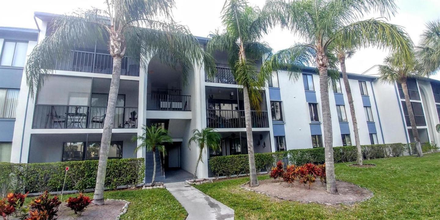 1009 Green Pine Boulevard D3, West Palm Beach, Floride 33409, États-Unis