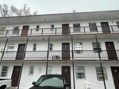 7001 NW 15TH Avenue 13, Miami, Florida 33147, HOA KỲ