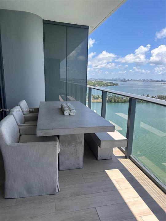 3131 NE 7th Ave 1905, Miami, Florida 33137, USA