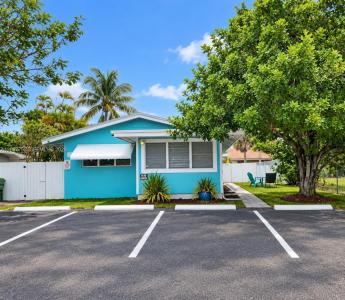 1026 NE 9th Ave, Fort Lauderdale, Florida 33304, USA