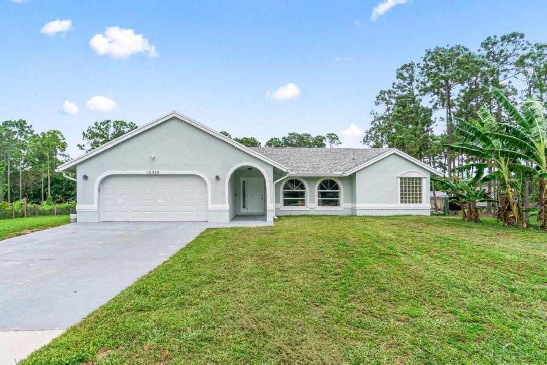 15439 63rd N Place, Loxahatchee, פלורידה 33470, ארצות הברית של אמריקה