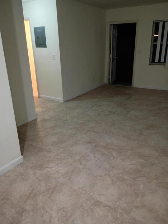 1845 NW 55TH Avenue 4, Lauderhill, Floride 33313, États-Unis