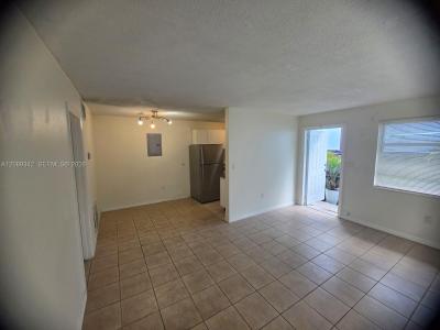 1530 NE 110th St 1530, Miami, Florida 33161