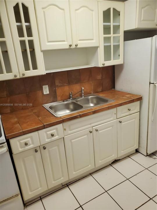1230 NE 139th St 202, North Miami, Floride 33161, États-Unis