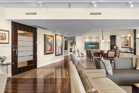 6000 Island Blvd 1703, Aventura, Florida 33160, Stati Uniti