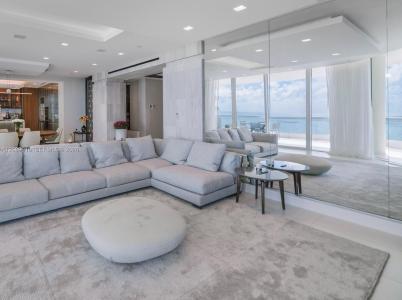 16047 Collins Ave 3204, Sunny Isles Beach, Florida 33160, USA