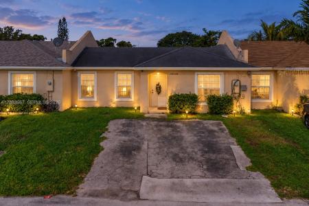 20248 NW 27th Place, Miami Gardens, Florida 33056, USA