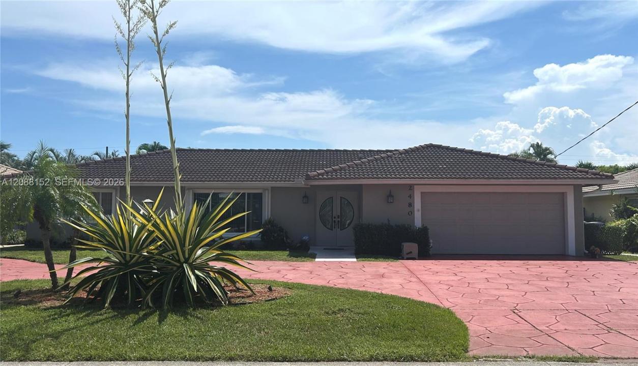 2480 NE 46th St, Lighthouse Point, פלורידה 33064, ארצות הברית של אמריקה