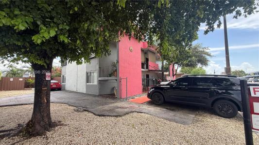 191 NW 17th Ave 4, Miami, Florida 33125, USA