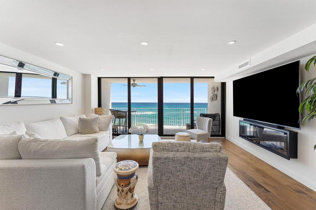3590 S Ocean Boulevard 301, South Palm Beach, Floride 33480, États-Unis