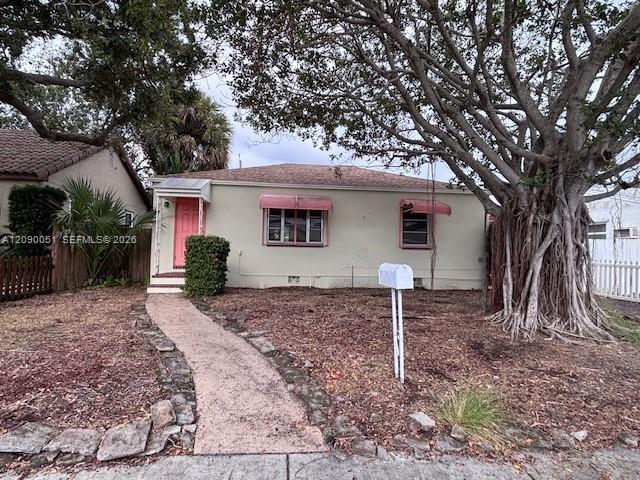 1822 N N St, Lake Worth, فلوريدا 33460, الولايات المتحدة