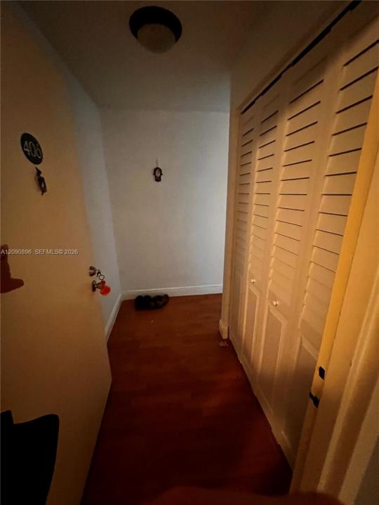 210 SW 11th St 406, Miami, Florida 33130