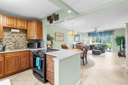 7797 GOLF CIR Drive 303, Margate, Floride 33063, États-Unis