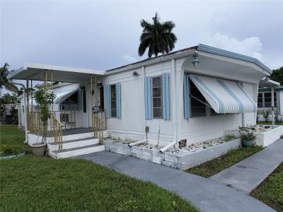1666 SW 85th Ave, Davie, 佛羅里達州 33324, 美國