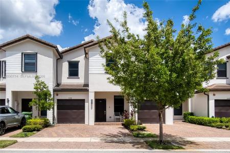 15981 SW 2nd Pl, Pembroke Pines, Florida 33027, USA
