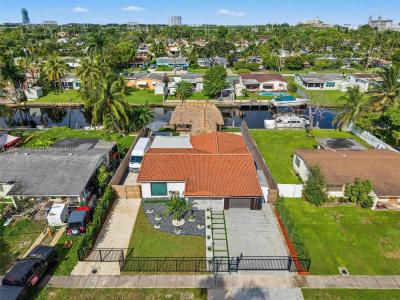 4611 SW 34th Ave, Dania Beach, Florida 33312, USA