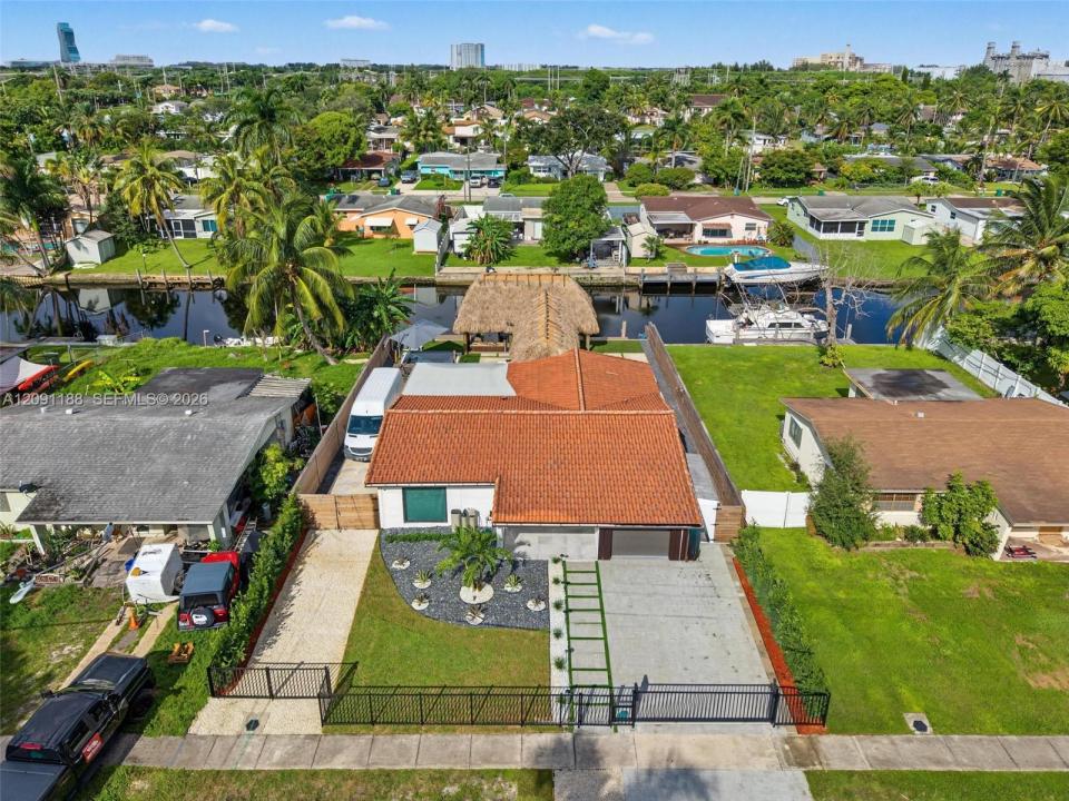 4611 SW 34th Ave, Dania Beach, Florida 33312, Stati Uniti