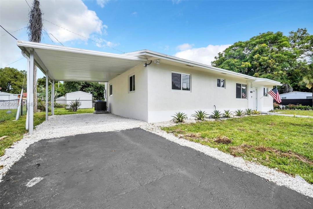 1401 NE 152nd St, North Miami Beach, Floryda 33162, USA