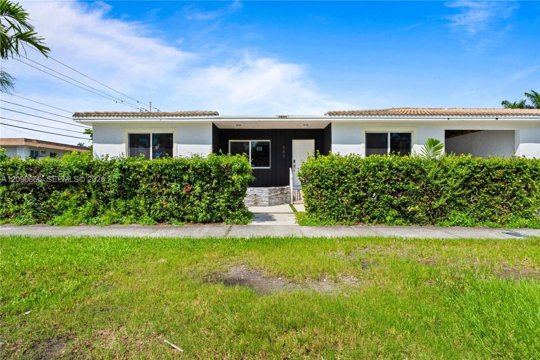 580 Lee Dr, Miami Springs, Floride 33166, États-Unis
