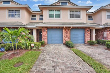 3356 NW 29th Ct, Lauderdale Lakes, Floride 33311, États-Unis