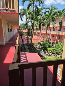 4655 Palm Ave 222, Hialeah, Florida 33012, USA