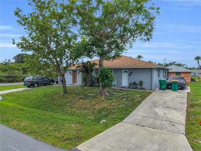 6359 Hera Street, Unit #B, Englewood, Florida 34224, USA