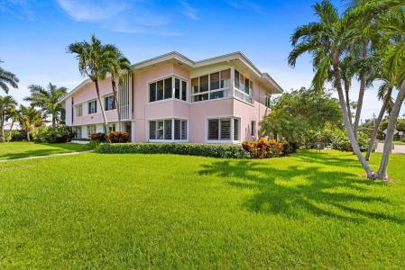 990 Casuarina Road 4, Delray Beach, Florida 33483, Stati Uniti