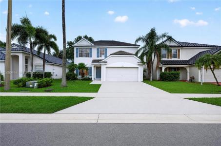 5868 N Plum Bay Pkwy 5868, Tamarac, फ्लोरिडा 33321, संयुक्त राज्य अमेरिका